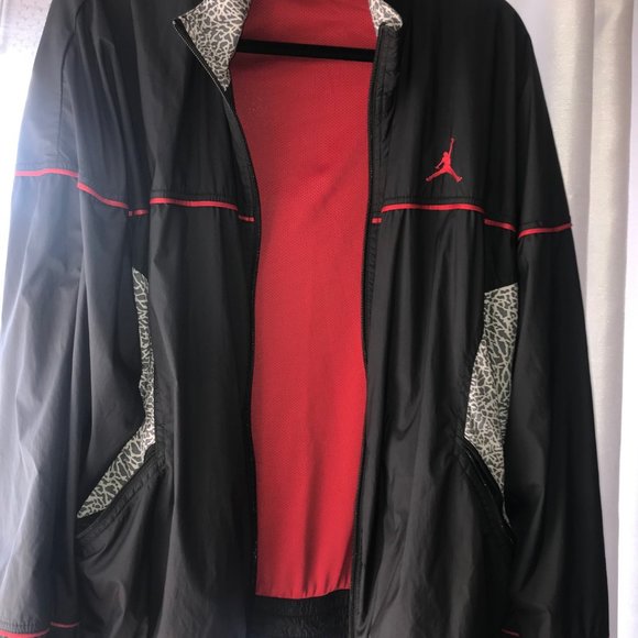 Jordan Other - AIR JORDAN III ELEPHANT PRINT WARM UP JACKET SIZE
